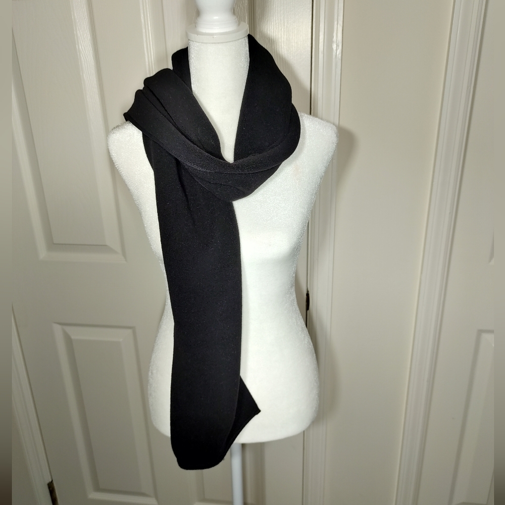 Black Fleece Scarf